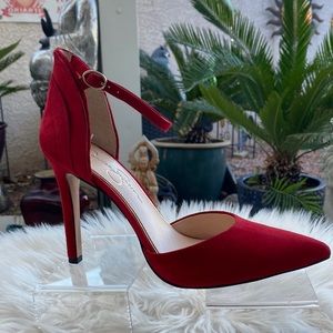 ♦️🔻♦️JESSICA SIMPSON RED HOT POINTY TOE HEEL♦️🔻♦️